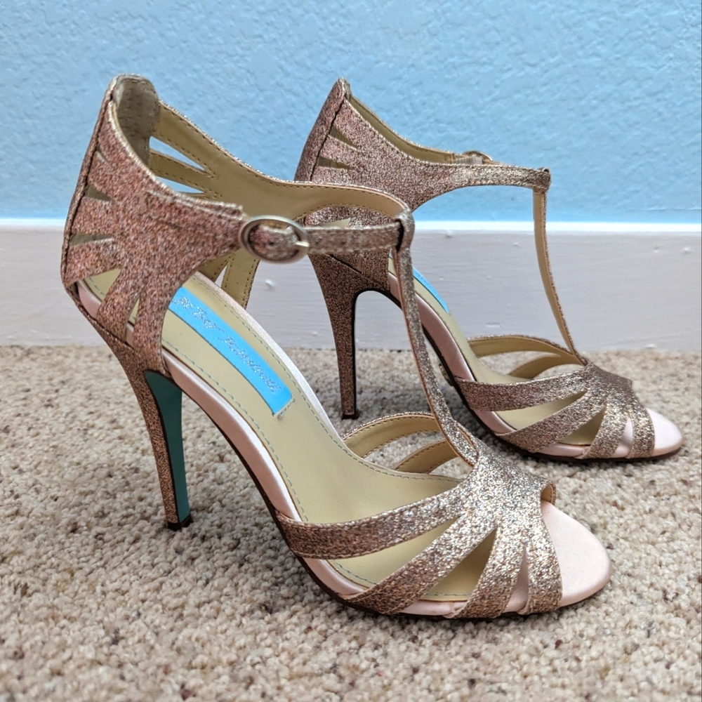 Betsey Johnson Gold High Heel Shoes Size 5
